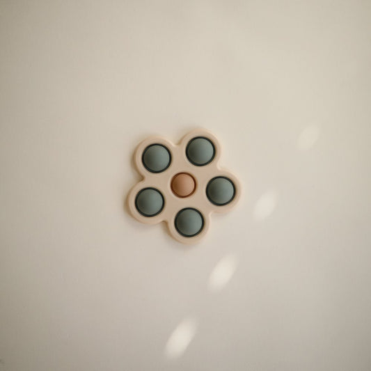 Цвеќе играчка за притискање - Зелена/Натур/Песок