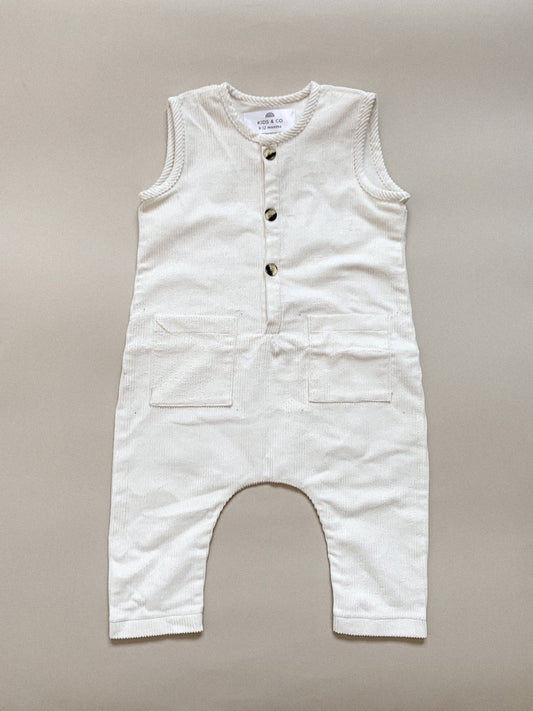 Бел сомотски ромпер