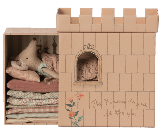 Принцезата на зрно грашок, голема сестра