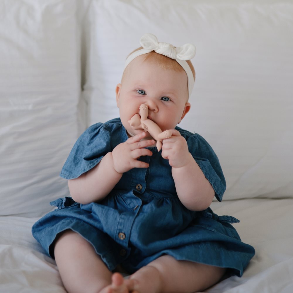 Еднорог фигура глодалка - Румена