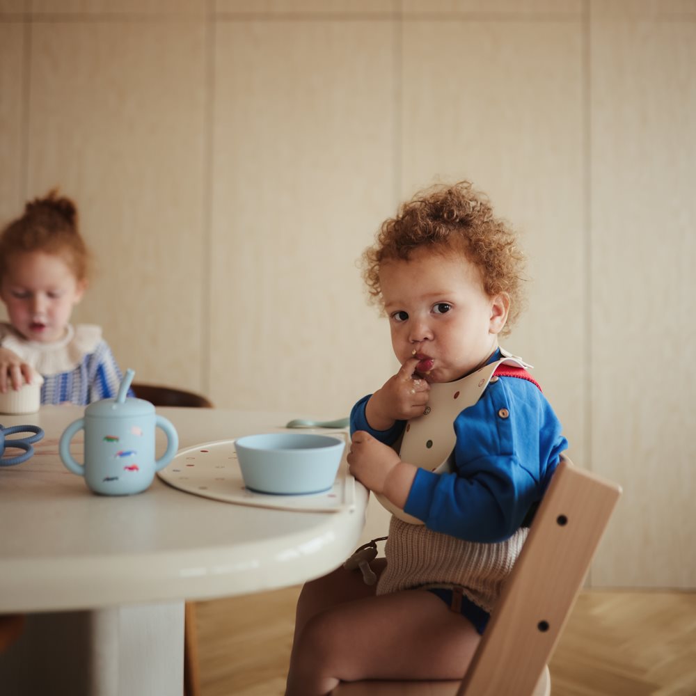 Силиконска чаша за вежбање со цевка - Ретро Коли